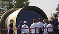 Children looking through the Telectroscope.